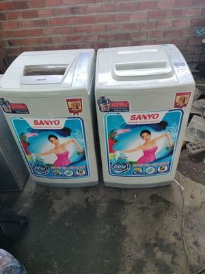 máy giặt sanyo 6,8kg.đã vệ sinh lồng giặt