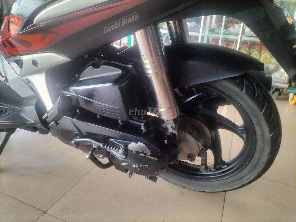 Ab Fi phun xăng , máy êm thì thầm. Mua bán Xe máy tại Huyện Chợ Lách Bến Tre được đăng bởi sèn men hình 4