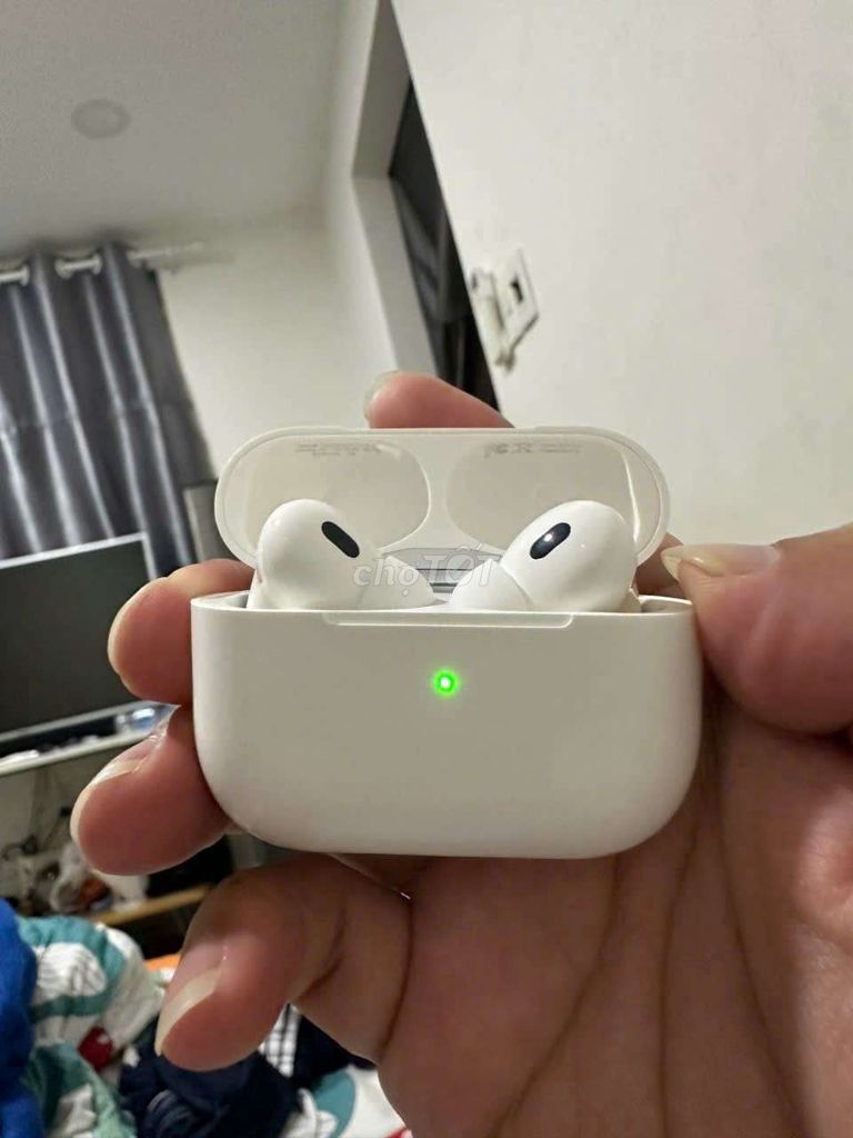 Tai nghe Apple AirPods Pro Trắng. Mua bán Tivi, Âm thanh tại Quận 1 Tp Hồ Chí Minh được đăng bởi Trương Văn Phúc hình 1