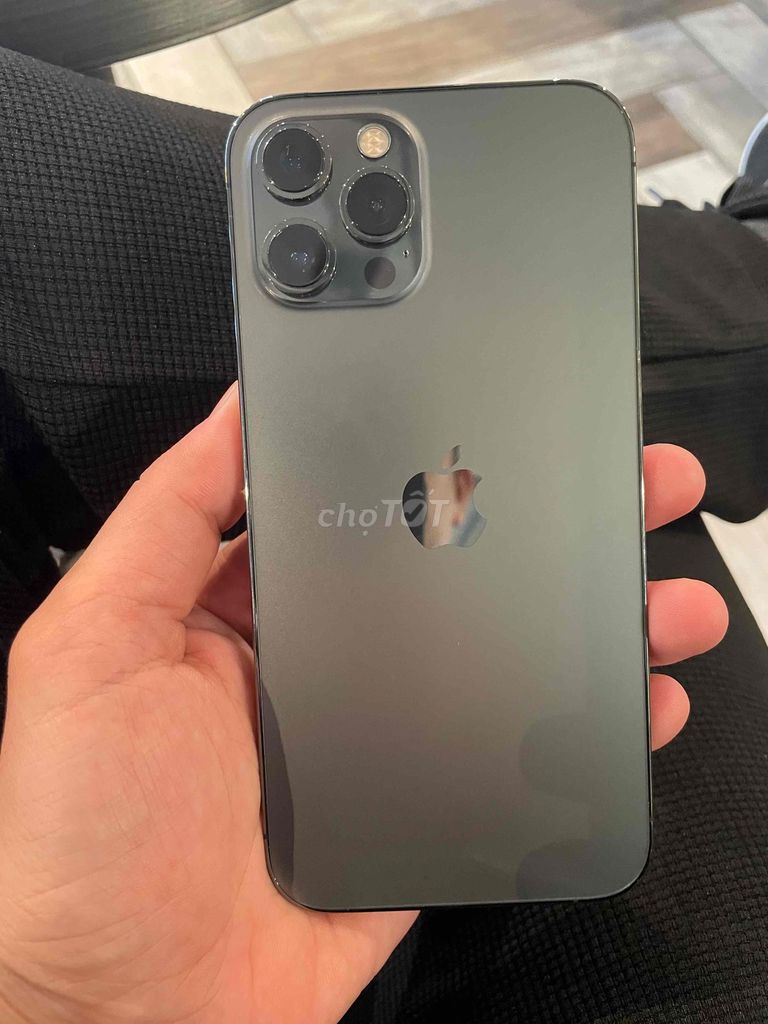 Apple iPhone 12 Pro Max Đen. Mua bán Điện thoại tại Quận Cẩm Lệ Đà Nẵng được đăng bởi Hoang Tung hình 1