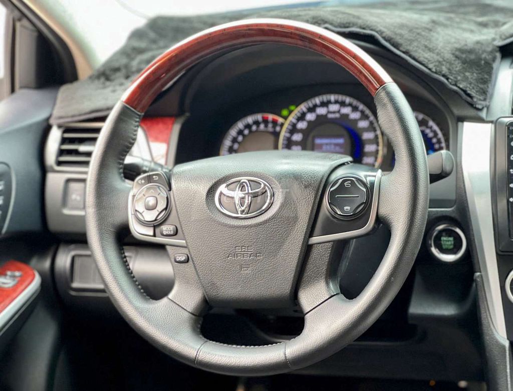 Toyota camry 2.5Q đời 2014. Mua bán Ô tô tại Thành phố Vũng Tàu Bà Rịa - Vũng Tàu được đăng bởi Quốc việt  hình 10