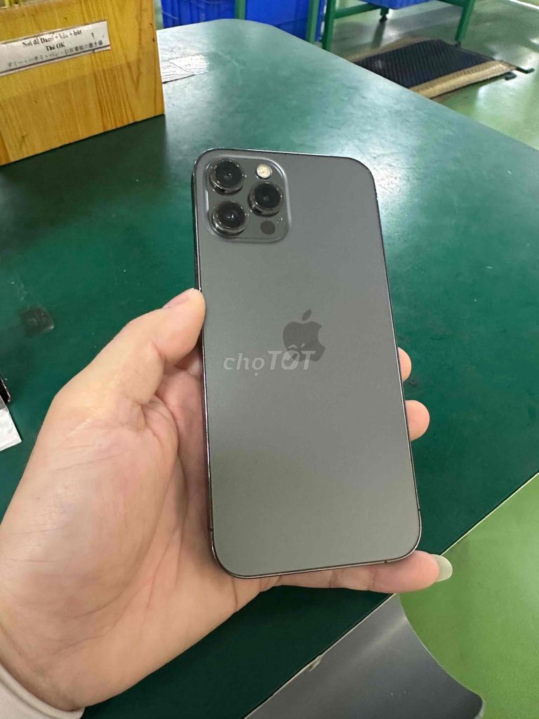 Apple iPhone 12 Pro Max 256GB Xám. Mua bán Điện thoại tại Thị xã Từ Sơn Bắc Ninh được đăng bởi hoàng hình 1