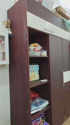 Tủ quần áo gỗ nâu đỏ, 3.2m x 2.5m x 0.6m. Mua bán Tủ, kệ gia đình tại Thành phố Buôn Ma Thuột Đắk Lắk được đăng bởi Trưởng Lê