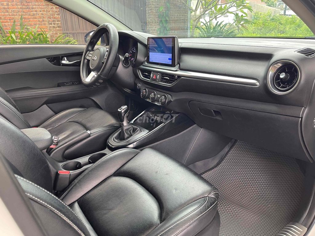 Kia Cerato 2019 1.6 MT - 95000 km. Mua bán Ô tô tại Thành phố Hội An Quảng Nam được đăng bởi Nguyễn Minh Nở hình 15