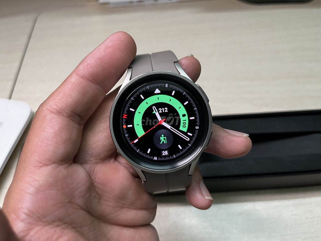 Samsung Watch 5 pro Titanium