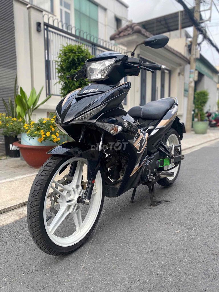 Exciter 150(2017)bstp,xe đẹp zin,máy móc êm ru. Mua bán Xe máy tại Quận 7 Tp Hồ Chí Minh được đăng bởi Trung Anh hình 1