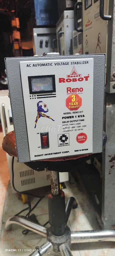 Bán Ổn áp Robot Reno 1kva zin đẹp 99%