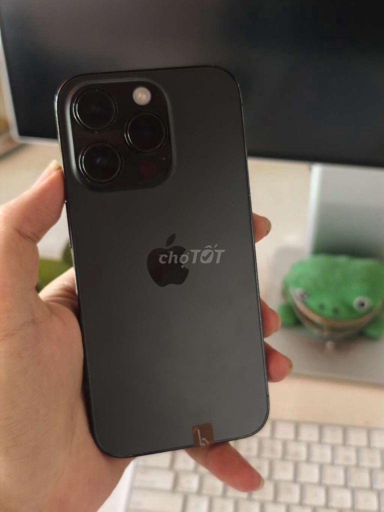 iPhone 14 Pro 128GB Đen Quốc tế có khay sim. Mua bán Điện thoại tại Quận Liên Chiểu Đà Nẵng được đăng bởi Minh Hiệp CócXanhMobile hình 1