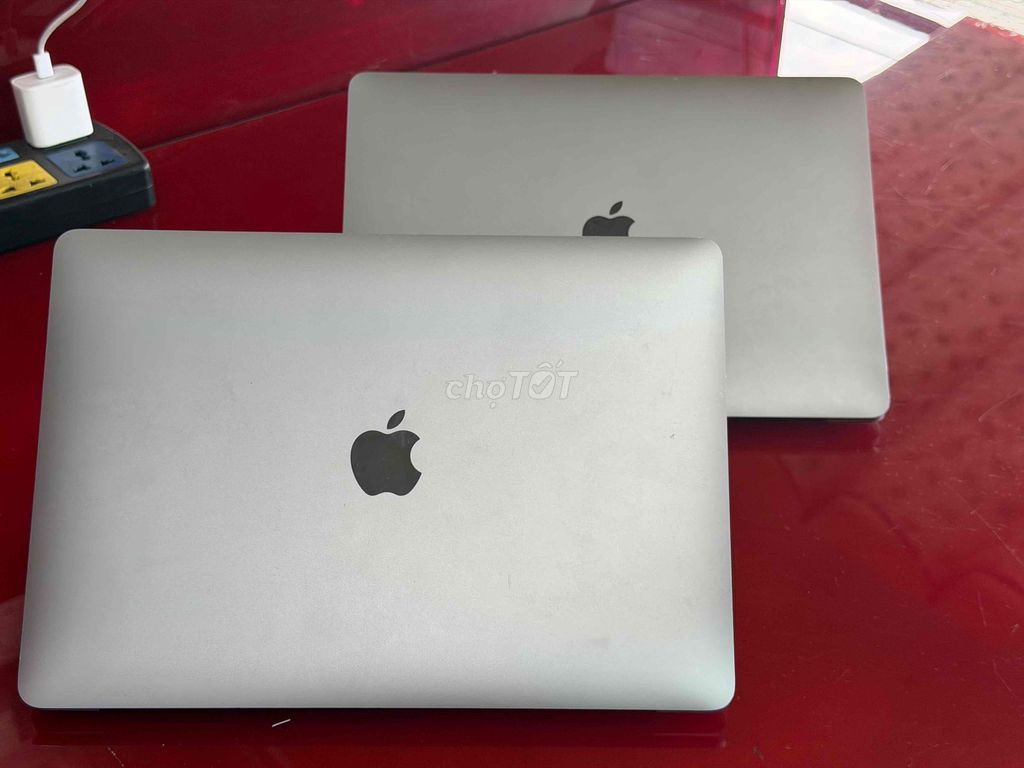 Apple Macbook Air Core i5 13.3 inch 8GB/128GB7. Mua bán Laptop tại Quận Ngũ Hành Sơn Đà Nẵng được đăng bởi LAPTOP TUẤN ĐẠT  hình 1