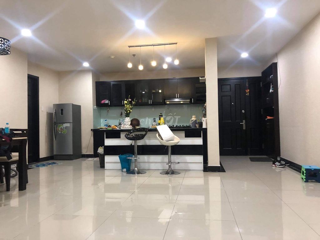 Квартира в ЖК Giai Viet, 115 м2, 2 спальни, с мебелью, 14 млн