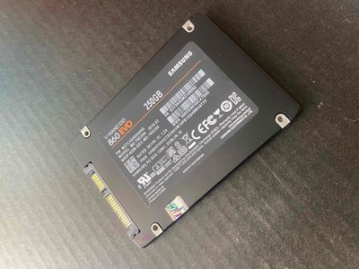 SSD Samsung 250G Evo 860 hàng us zin sẵn Win 10. Mua bán Linh kiện (RAM, Card...) tại Quận 4 Tp Hồ Chí Minh được đăng bởi Nguyễn