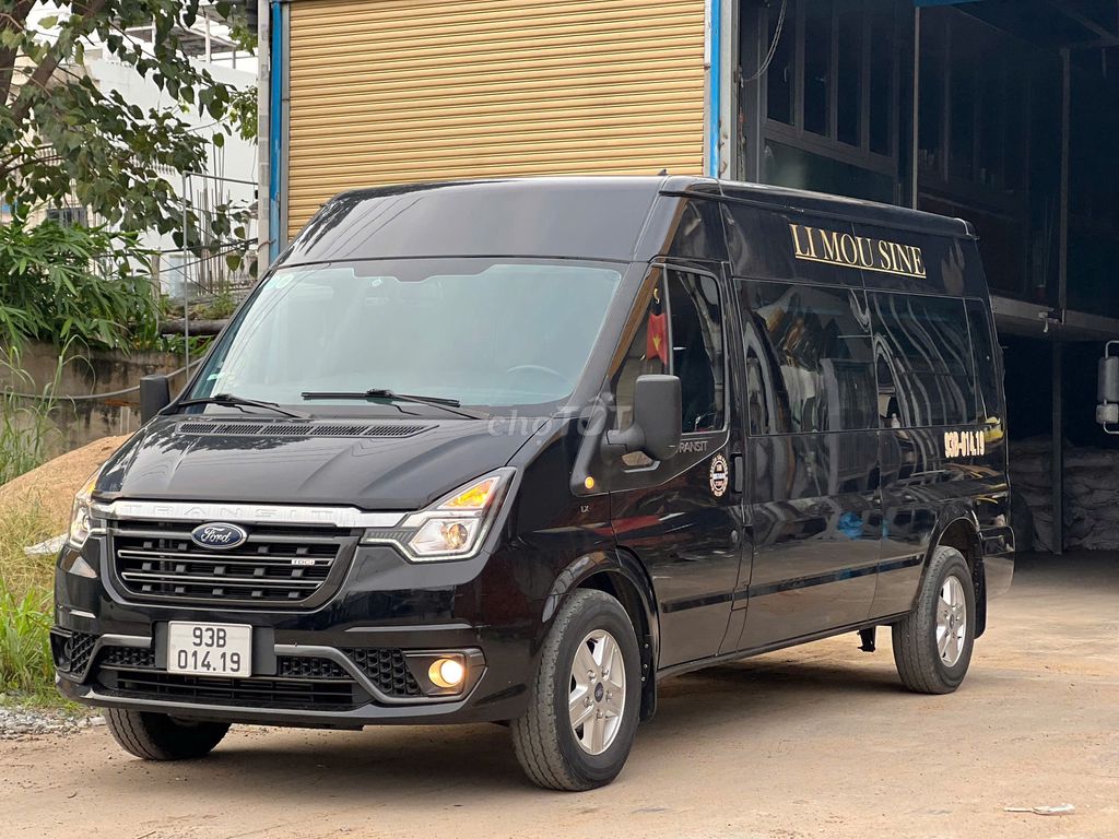 Transit 2022 Limousine 9 chổ đi ít mới 6v9. Mua bán Phương tiện khác tại Thành phố Thủ Dầu Một Bình Dương được đăng bởi Thái Phạm hình 1