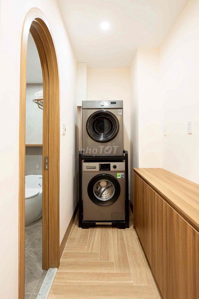 New 1-bedroom apartment with balcony on Bà Huyện Thanh Quan — photo 10