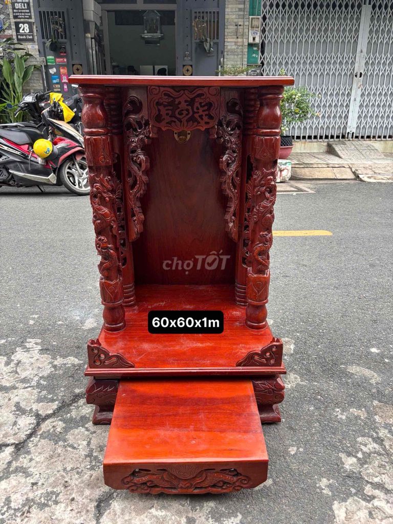 Bàn thờ gỗ 60x1m, bàn thờ ông địa, bàn thờ. Mua bán Nội thất, đồ gia dụng khác tại Quận Tân Phú Tp Hồ Chí Minh được đăng bởi Phúc Nguyễn hình 1