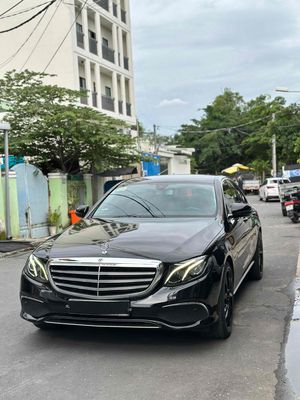 Mercedes  E200 - 106000 km Sx cuối 2017. Mua bán Ô tô tại Quận 7 Tp Hồ Chí Minh được đăng bởi Thông Sport 