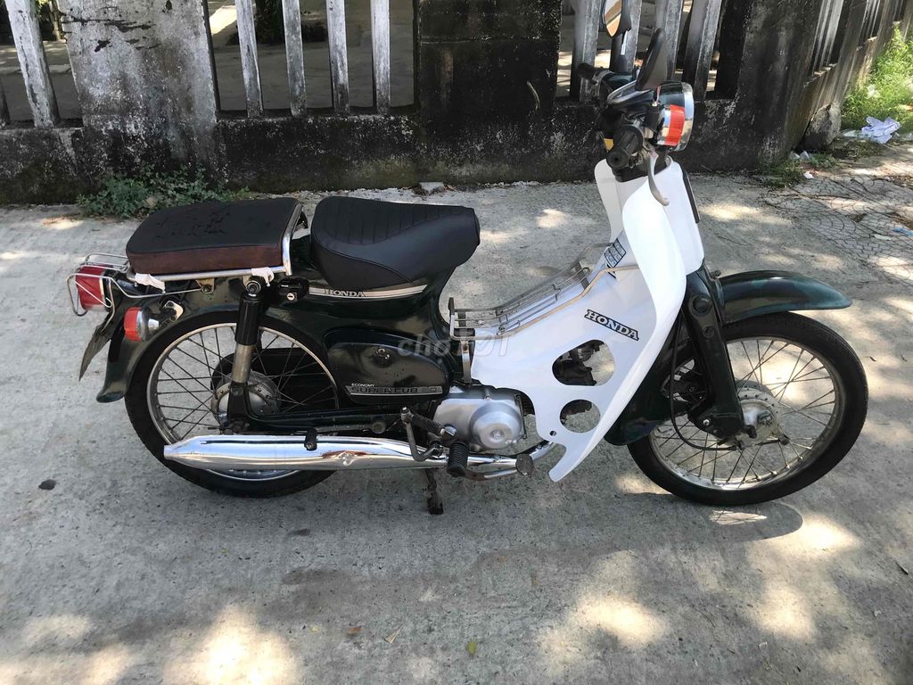 bán hon đa cub 50cc máy êm điện đen coi đầy đủ. Mua bán Xe máy tại Quận Thanh Khê Đà Nẵng được đăng bởi Bàn Chân Trần hình 3