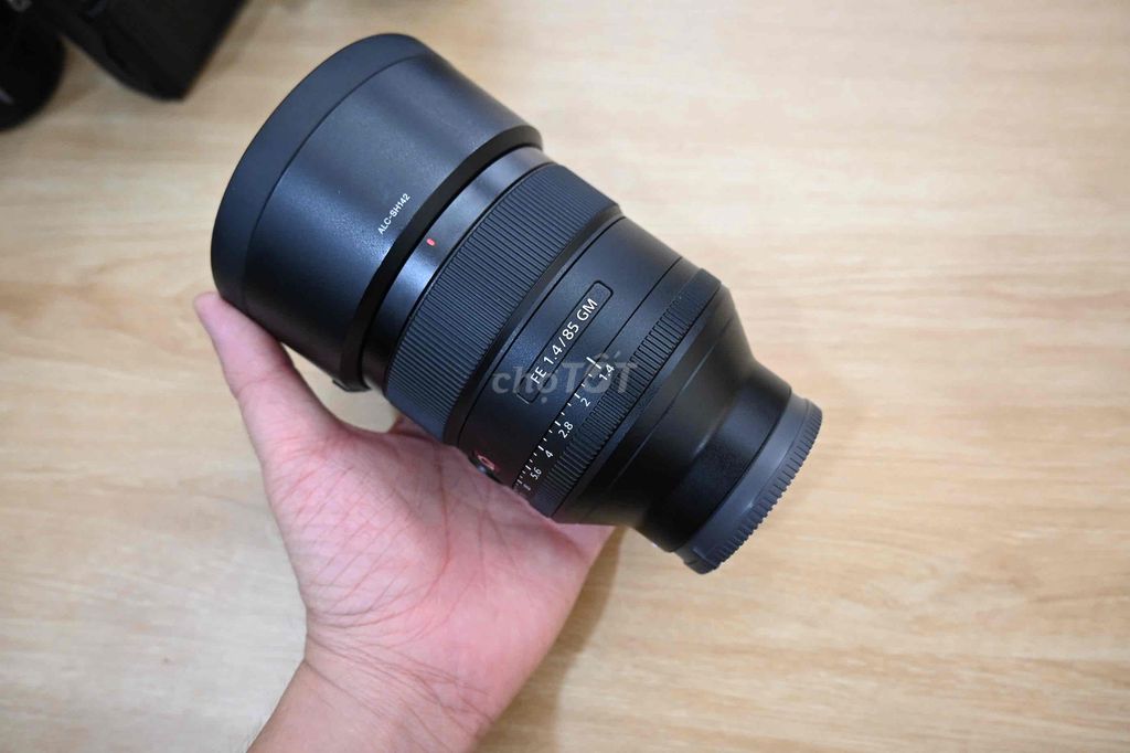 Ống kính máy ảnh Sony 85 F1.4 GM. Mua bán Máy ảnh, Máy quay tại Quận Tân Bình Tp Hồ Chí Minh được đăng bởi Lê Thị Phương Thảo hình 1