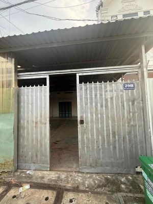 Nhà Nguyên Căn Đối Diện Bệnh Viện Xuyên Á