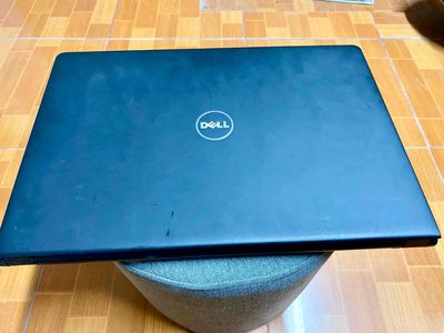 Laptop Dell core i5 thế hệ 8