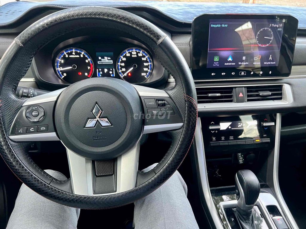 Xpander Bản Premium 2024 Màu Trắng Cần Bán. Mua bán Ô tô tại Thành phố Buôn Ma Thuột Đắk Lắk được đăng bởi Toàn Bán Xe  hình 6