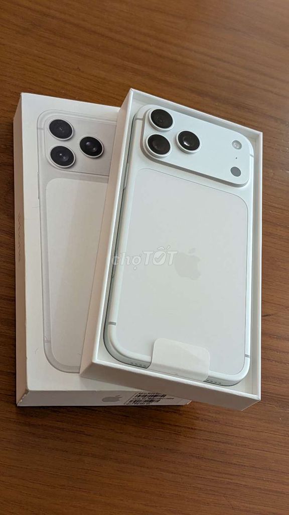 17 Pro Max 256GB Trắng Lock. Mua bán Điện thoại tại Thành phố Dĩ An Bình Dương được đăng bởi Nguyễn Luân hình 1