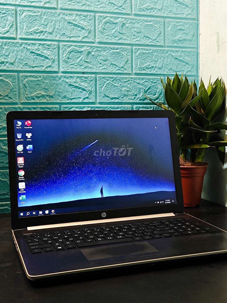 Hp i5 Thế hệ 8 Giá Rẻ . Game mượt , pin Trâu