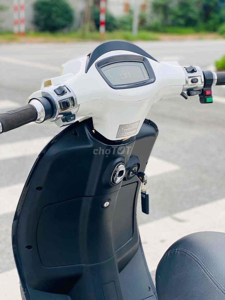 Vespa điện hãng Vinathai đời cao 2022 đèn vuông. Mua bán Xe điện tại Thành phố Nam Định Nam Định được đăng bởi Trung Đồ Cũ hình 5