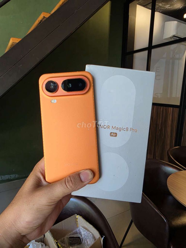 Honor Magic 8 Pro Air 512GB Cam 99% Fullbox. Mua bán Điện thoại tại Quận 6 Tp Hồ Chí Minh được đăng bởi Điện thoại chất mỗi ngày hình 1