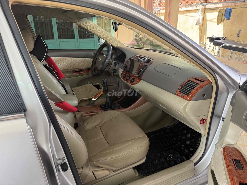 Toyota Camry 2002 2.4G - 200000 km