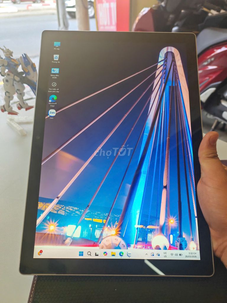 Microsoft Surface Pro 6 i5 8GB/128GB. Mua bán Máy tính bảng tại Thành phố Biên Hòa Đồng Nai được đăng bởi Bảo Anh Nguyễn hình 1