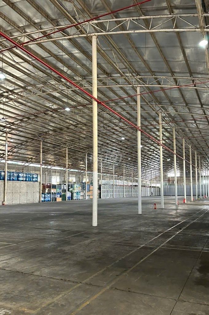 Cho thuê kho KCN Long Hậu – 1.500m² – PCCC tự động – container 24/7