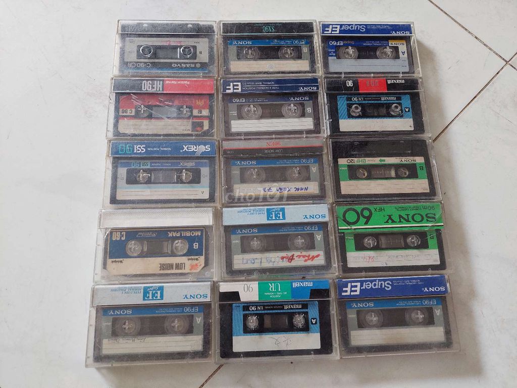 Bán băng cassette cổ