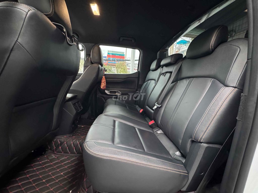 Ford Ranger 2024 Wildtrak 2.0L 4x4 AT - 9000 km. Mua bán Ô tô tại Thành phố Thủ Đức Tp Hồ Chí Minh được đăng bởi Long Auto Vạn Phúc hình 13