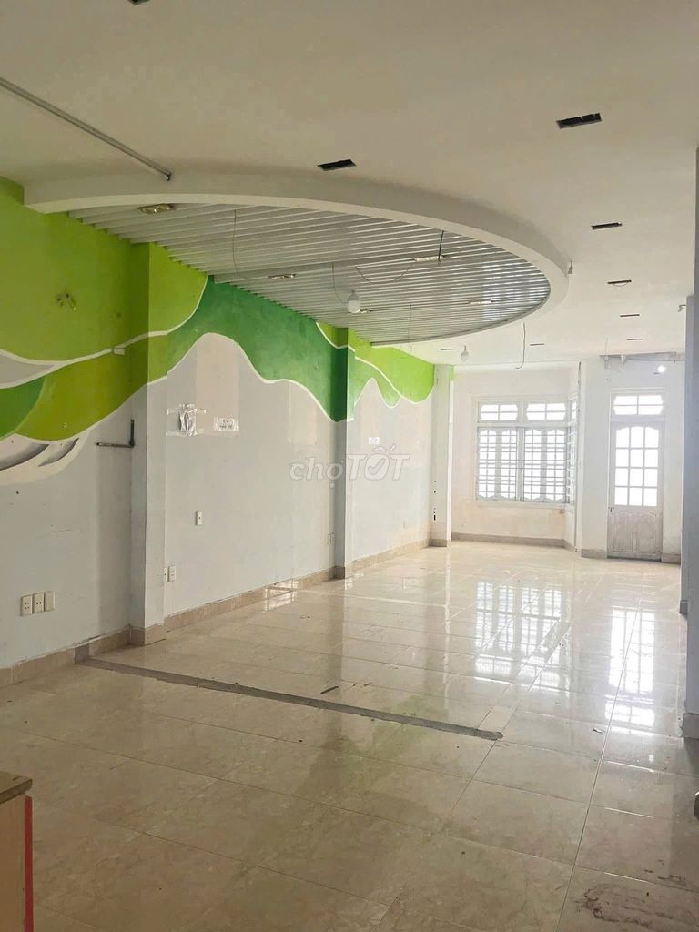 Rent · 2 bd · 100 м² · Quận Ngũ Hành Sơn, ул. Đường Ngũ Hành Sơn