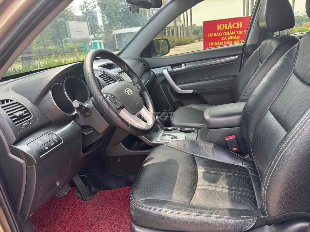Kia Sorento 2015 S GAT 2.4L 4WD - 98000 km. Mua bán Ô tô tại Quận Nam Từ Liêm Hà Nội được đăng bởi Chính chủ hình 7