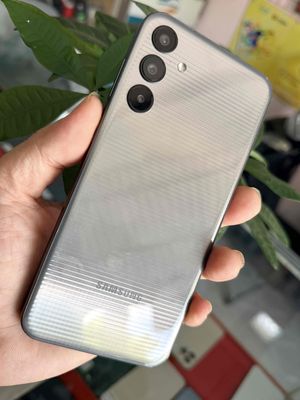 Samsung M15 5G 6GB/128GB pin trâu 6000