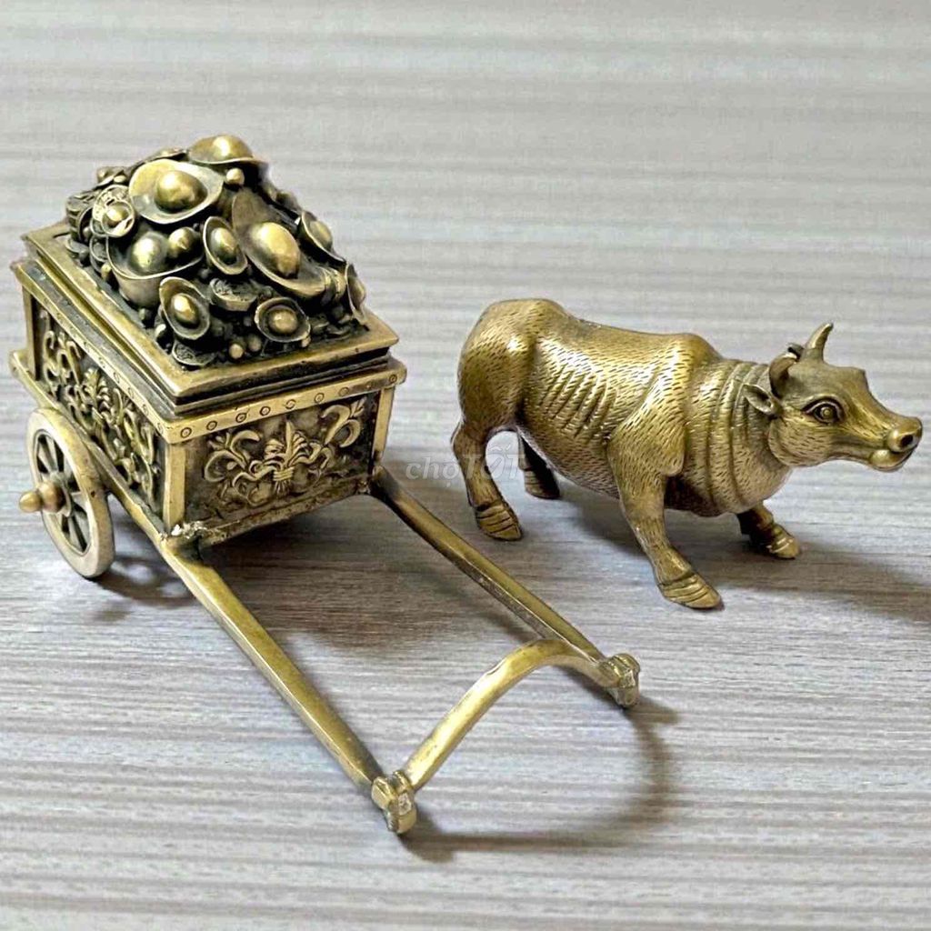 Xe bò chở tài lộc bằng đồng, kích thước 31x14cm.. Mua bán Đồ sưu tầm, đồ cổ tại Thành phố Rạch Giá Kiên Giang được đăng bởi Đức Bảo Trần hình 1