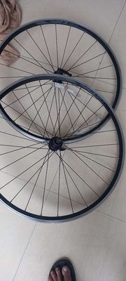 Bánh xe đạp Giant SR3 Hợp kim nhôm Nhật. Mua bán Phụ tùng xe tại Quận Thanh Khê Đà Nẵng được đăng bởi tran ngoc my