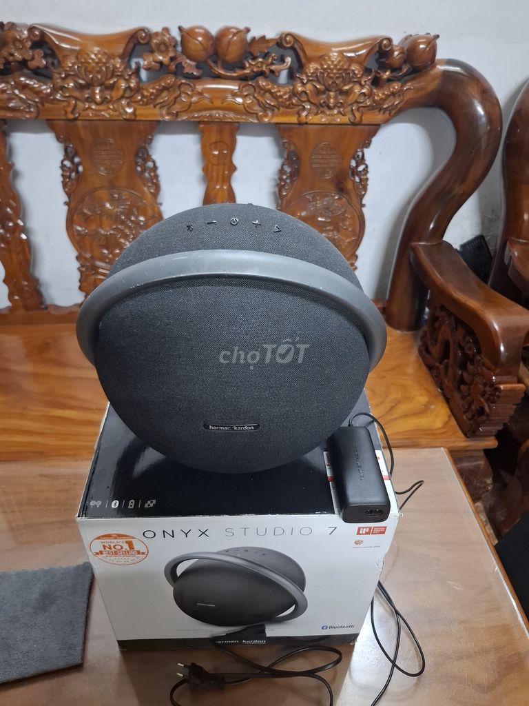 Loa Bluetooth Harman Kardon Onyx Studio 7 Đen. Mua bán Tivi, Âm thanh tại Quận Bình Tân Tp Hồ Chí Minh được đăng bởi Pé Thiện hình 1