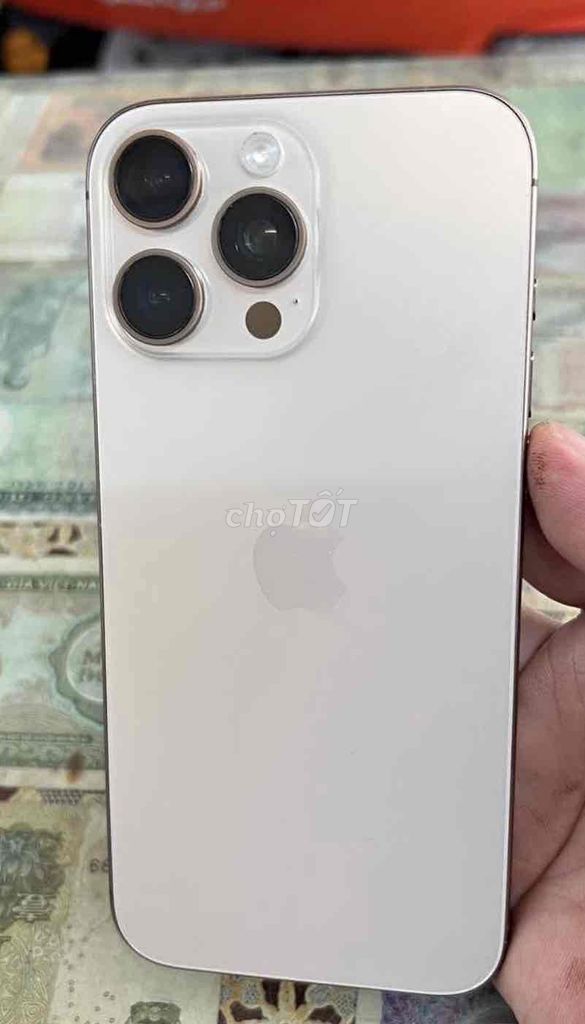 iPhone 16 Pro Max Trắng. Mua bán Điện thoại tại Thành phố Long Xuyên An Giang được đăng bởi Huy Pro hình 1