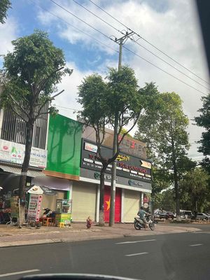Cho Thuê Nhà MT Đinh Tiên Hoàng, 4x20 1 lửng 2Pn ngay Ngã 4 kd sầm uât. Cho thuê văn phòng, mặt bằng kinh doanh tại Thành phố Buôn Ma Thuột Đắk Lắk được đăng bởi Nguyễn Duy Tân