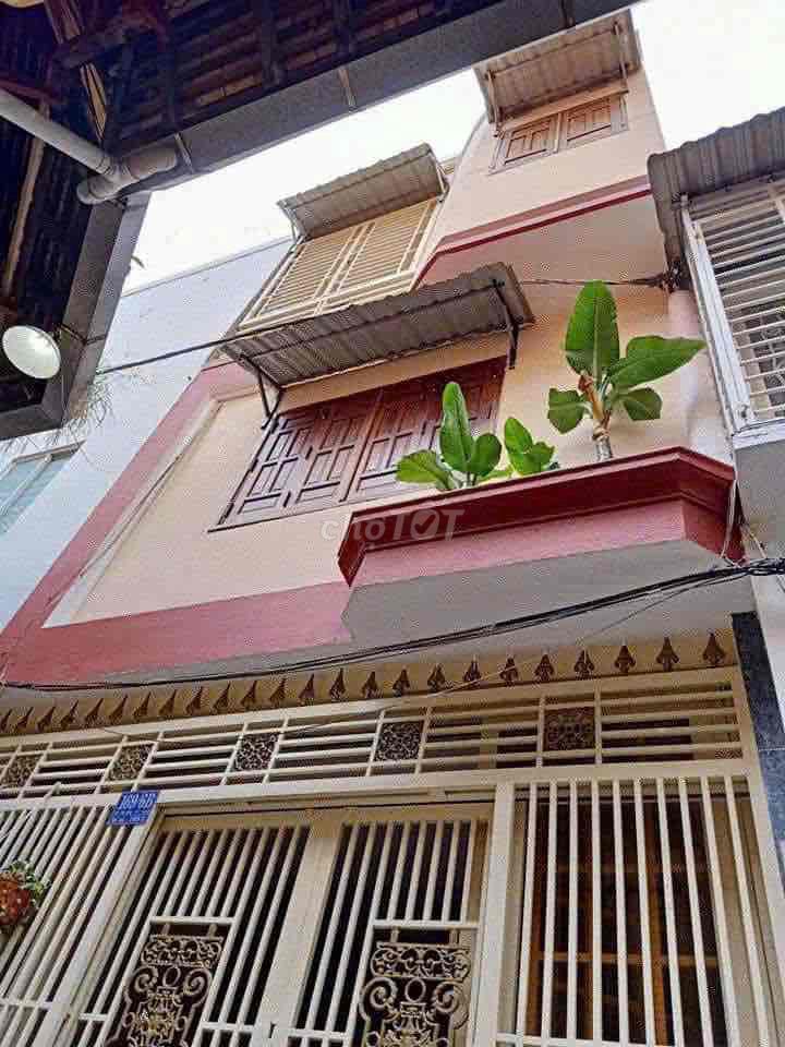 Аренда · 5 комн. · 81 м² · Quận 3, ул. Đường Võ Thị Sáu