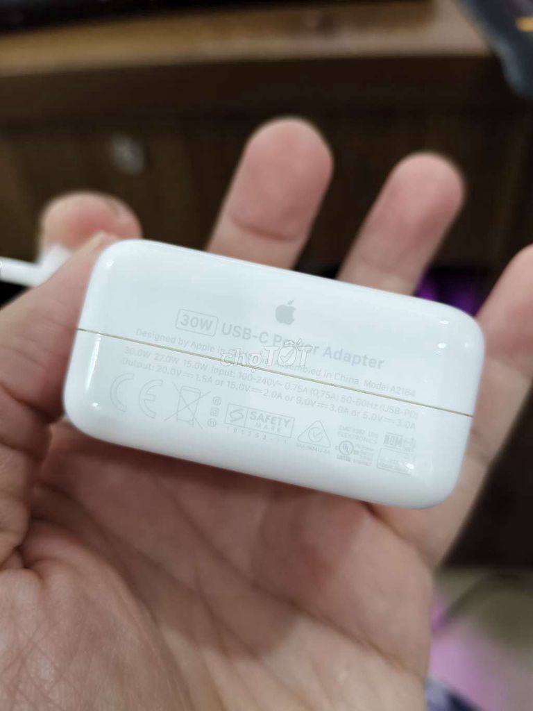 Sạc zin Macbook Air M4 30W. Mua bán Phụ kiện (Màn hình, Chuột...) tại Quận 7 Tp Hồ Chí Minh được đăng bởi Diệp Anh Khoa hình 1