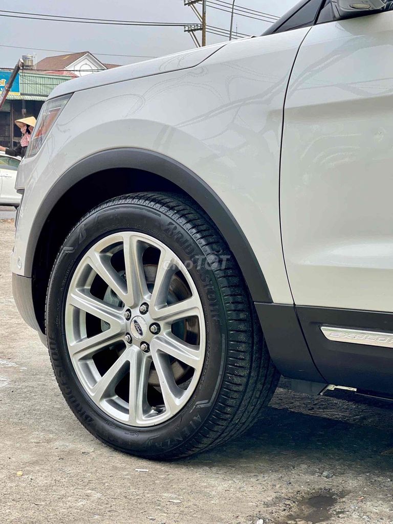 Ford Explorer 2017 - 91000 km. Mua bán Ô tô tại Thành phố Biên Hòa Đồng Nai được đăng bởi Chien Phan hình 8