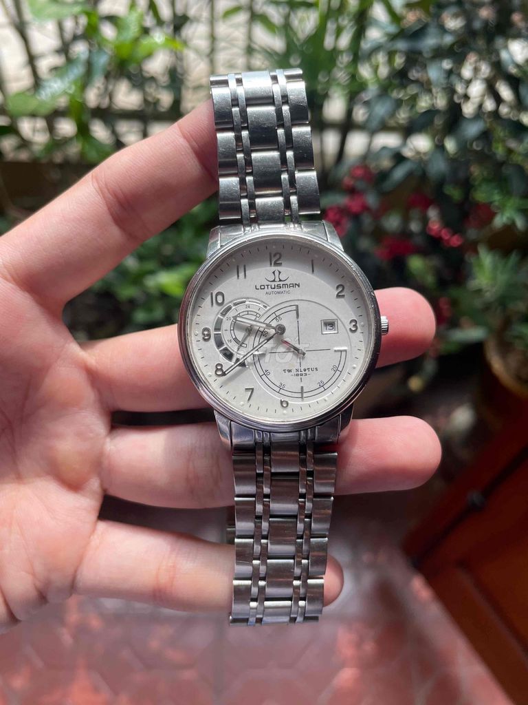 Đồng hồ Lotus Man Nam 41mm Kính Sapphire. Mua bán Đồng hồ tại Thành phố Việt Trì Phú Thọ được đăng bởi Hoàng Hưng hình 1