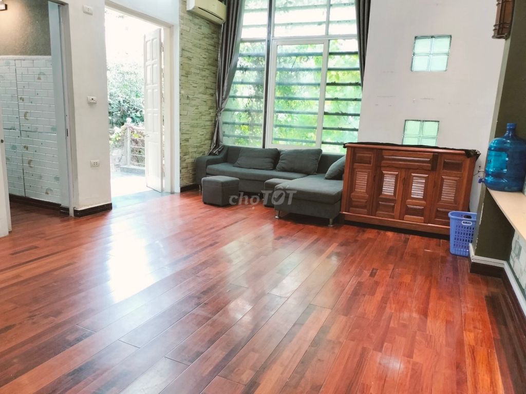 Cho thuê căn hộ 2 ngủ 80m2, biệt thự xanh ngõ 28 Tứ Liên – Tây Hồ