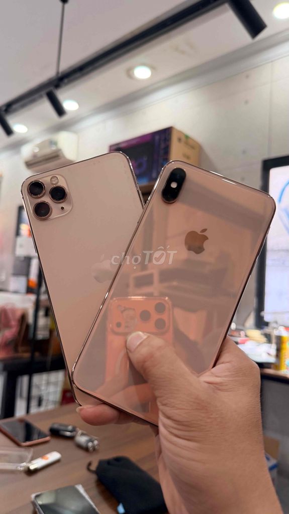 Apple iPhone XS Max 512GB Vàng Đã sử dụng. Mua bán Điện thoại tại Thành phố Dĩ An Bình Dương được đăng bởi Đặng Mobile hình 1