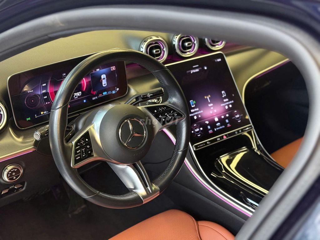 Mercedes C Class 2022 C200 Avantgarde siêu lướt. Mua bán Ô tô tại Quận Tân Bình Tp Hồ Chí Minh được đăng bởi Nguyễn Tấn Nguyên Phong hình 14