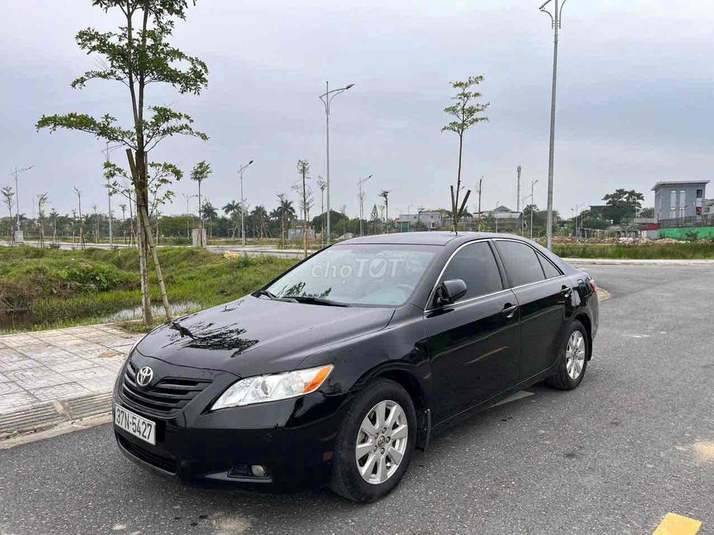 Camry 2007 LE 2.4 - 130000 km