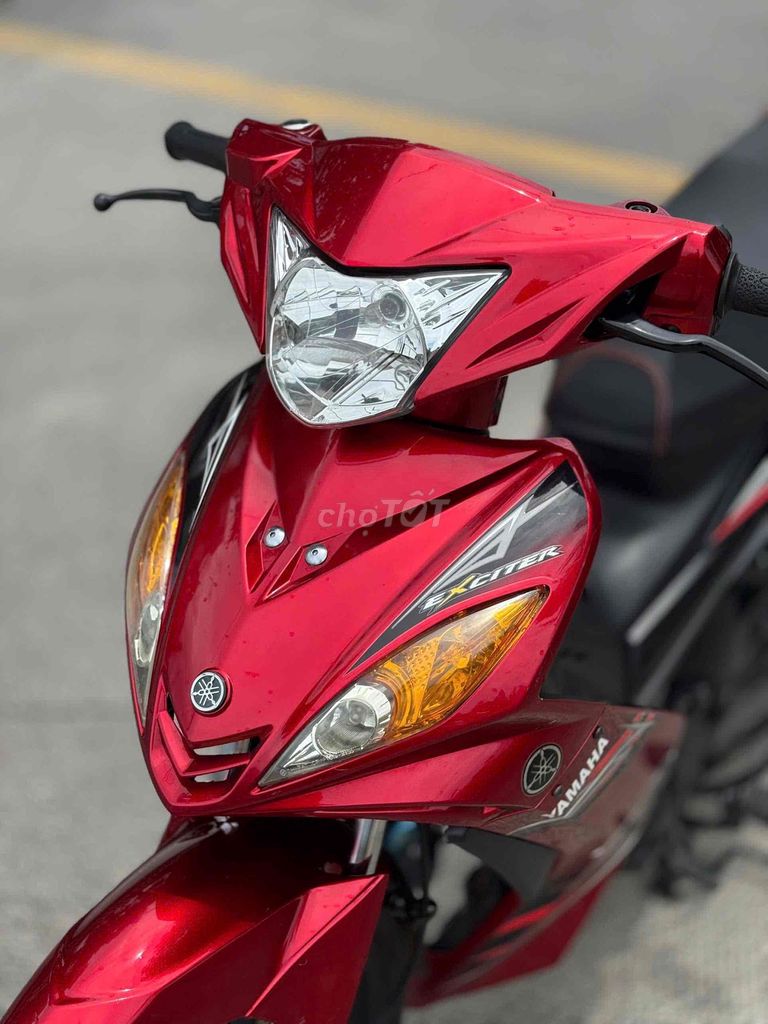 Yamaha Exciter 2010 красный